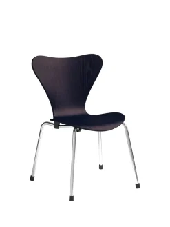 3177 Barnestol, Serie 7 af Arne Jacobsen<Fritz Hansen