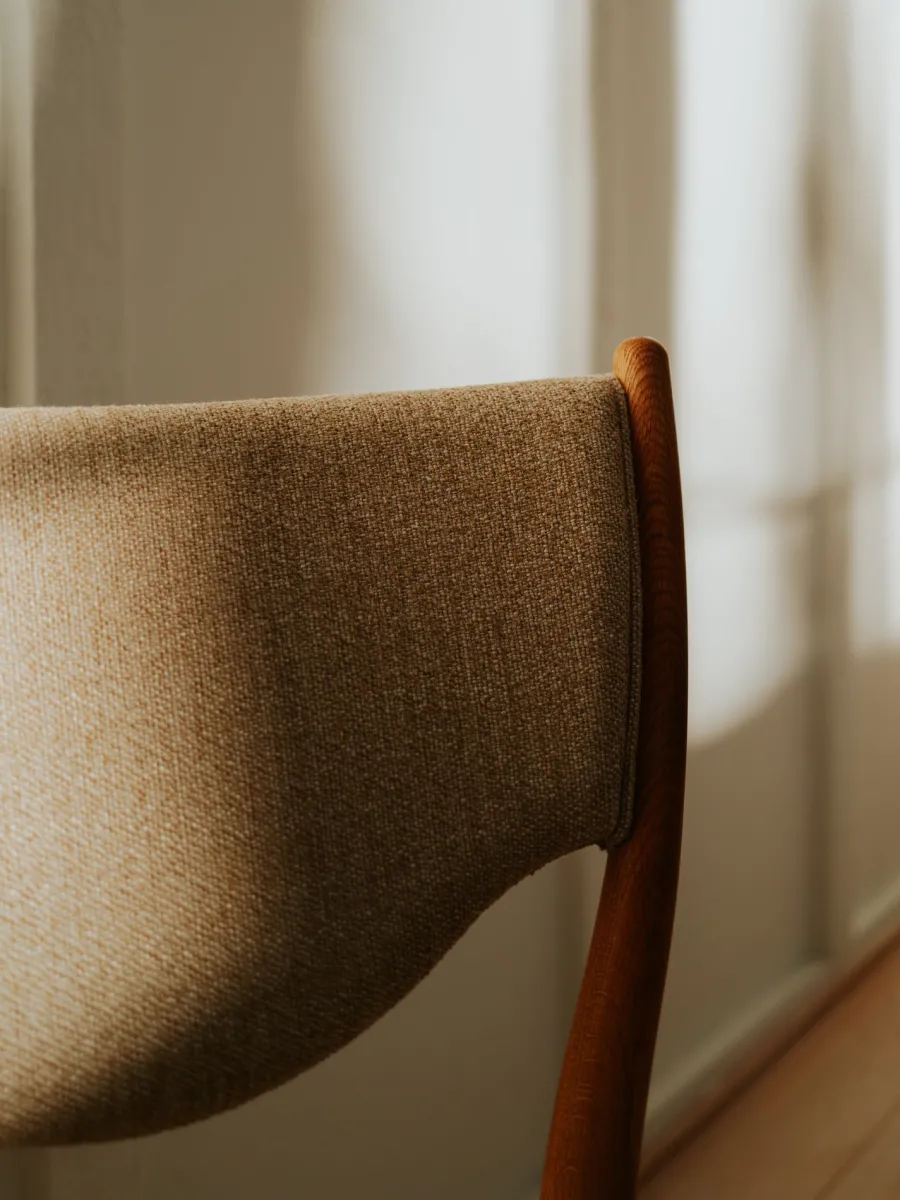 46 Chair, eg olie af Finn Juhl<House of Finn Juhl Best