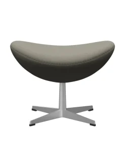 3127 Fodskammel til Ægget af Arne Jacobsen læder<Fritz Hansen Discount