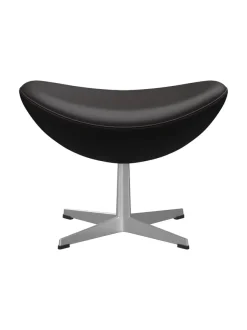 3127 Fodskammel til Ægget af Arne Jacobsen læder<Fritz Hansen Discount
