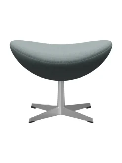 3127 Fodskammel til Ægget af Arne Jacobsen stofgr. 2<Fritz Hansen Best