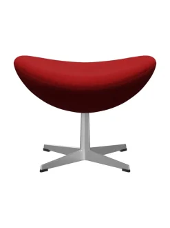 3127 Fodskammel til Ægget af Arne Jacobsen stofgr. 2<Fritz Hansen Best