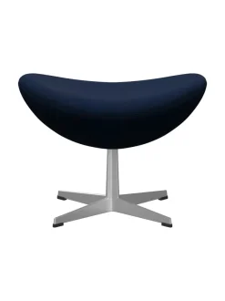 3127 Fodskammel til Ægget af Arne Jacobsen stofgr. 2<Fritz Hansen Best