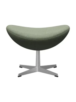 3127 Fodskammel til Ægget af Arne Jacobsen stofgr. 2<Fritz Hansen Best