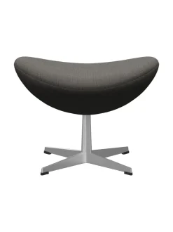 3127 Fodskammel til Ægget af Arne Jacobsen stofgr. 2<Fritz Hansen Best