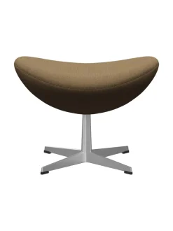 3127 Fodskammel til Ægget af Arne Jacobsen stofgr. 2<Fritz Hansen Best