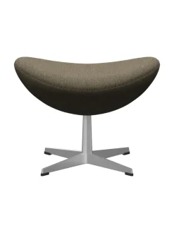 3127 Fodskammel til Ægget af Arne Jacobsen stofgr. 2<Fritz Hansen Best