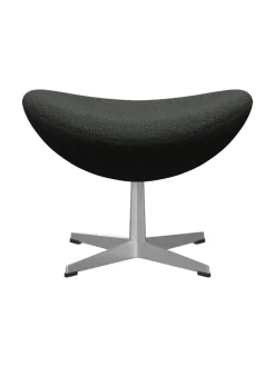 3127 Fodskammel til Ægget af Arne Jacobsen stofgr. 2<Fritz Hansen Best