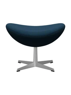 3127 Fodskammel til Ægget af Arne Jacobsen stofgr. 2<Fritz Hansen Best