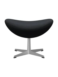 3127 Fodskammel til Ægget af Arne Jacobsen stofgr. 2<Fritz Hansen Best