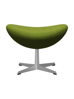 3127 Fodskammel til Ægget af Arne Jacobsen stofgr. 2<Fritz Hansen Best