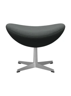 3127 Fodskammel til Ægget af Arne Jacobsen stofgr. 2<Fritz Hansen Best