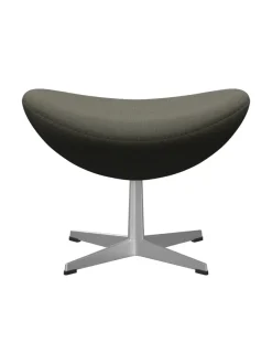 3127 Fodskammel til Ægget af Arne Jacobsen stofgr. 2<Fritz Hansen Best