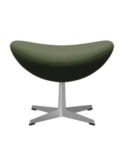 3127 Fodskammel til Ægget af Arne Jacobsen stofgr. 2<Fritz Hansen Best