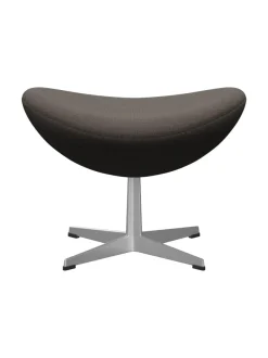 3127 Fodskammel til Ægget af Arne Jacobsen stofgr. 2<Fritz Hansen Best