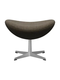 3127 Fodskammel til Ægget af Arne Jacobsen stofgr. 2<Fritz Hansen Best