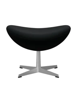 3127 Fodskammel til Ægget af Arne Jacobsen stofgr. 2<Fritz Hansen Best