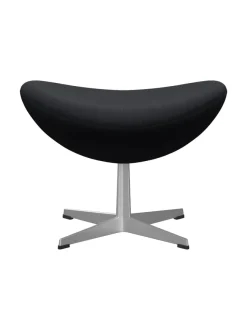 3127 Fodskammel til Ægget af Arne Jacobsen stofgr. 2<Fritz Hansen Best