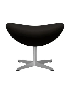 3127 Fodskammel til Ægget af Arne Jacobsen stofgr. 2<Fritz Hansen Best