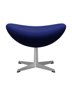 3127 Fodskammel til Ægget af Arne Jacobsen stofgr. 2<Fritz Hansen Best
