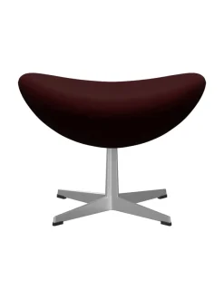 3127 Fodskammel til Ægget af Arne Jacobsen stofgr. 2<Fritz Hansen Best