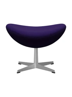 3127 Fodskammel til Ægget af Arne Jacobsen stofgr. 2<Fritz Hansen Best