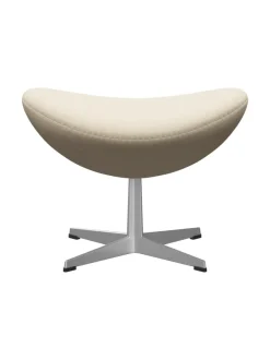 3127 Fodskammel til Ægget af Arne Jacobsen stofgr. 2<Fritz Hansen Best