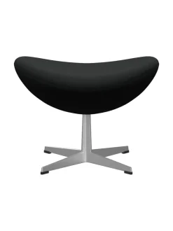 3127 Fodskammel til Ægget af Arne Jacobsen stofgr. 2<Fritz Hansen Best