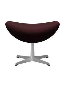 3127 Fodskammel til Ægget af Arne Jacobsen stofgr. 2<Fritz Hansen Best