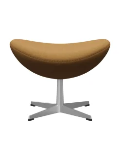 3127 Fodskammel til Ægget af Arne Jacobsen stofgr. 2<Fritz Hansen Best