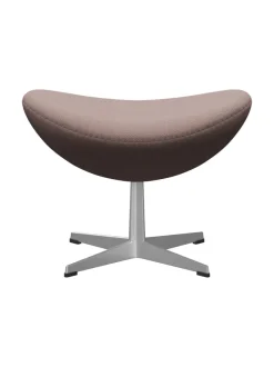 3127 Fodskammel til Ægget af Arne Jacobsen stofgr. 2<Fritz Hansen Best