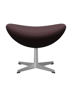 3127 Fodskammel til Ægget af Arne Jacobsen stofgr. 2<Fritz Hansen Best