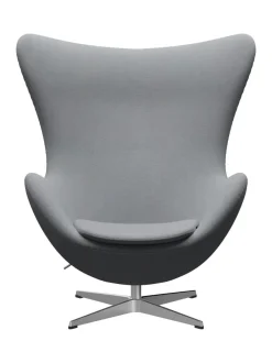 3316 Ægget af Arne Jacobsen læder<Fritz Hansen Discount