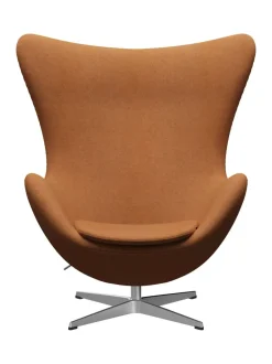 3316 Ægget af Arne Jacobsen læder<Fritz Hansen Discount