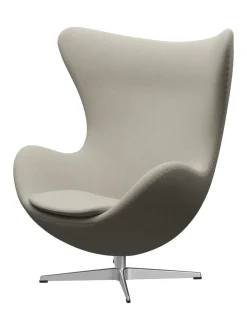 3316 Ægget af Arne Jacobsen stofgr. 2<Fritz Hansen Online