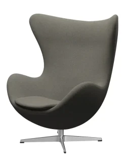 3316 Ægget af Arne Jacobsen stofgr. 2<Fritz Hansen Online