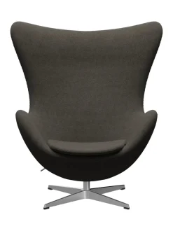 3316 Ægget af Arne Jacobsen stofgr. 2<Fritz Hansen Online