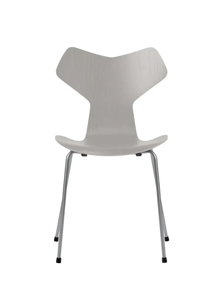 3130 Grand Prix stol i farvet ask af Arne Jacobsen<Fritz Hansen Online