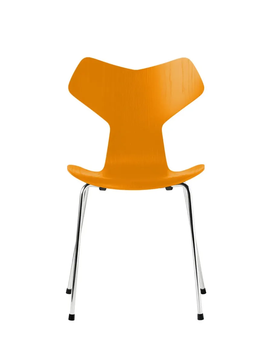 3130 Grand Prix stol i farvet ask af Arne Jacobsen<Fritz Hansen Online