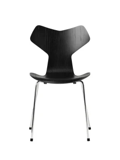 3130 Grand Prix stol i farvet ask af Arne Jacobsen<Fritz Hansen Online