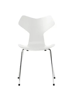 3130 Grand Prix stol i farvet ask af Arne Jacobsen<Fritz Hansen Online