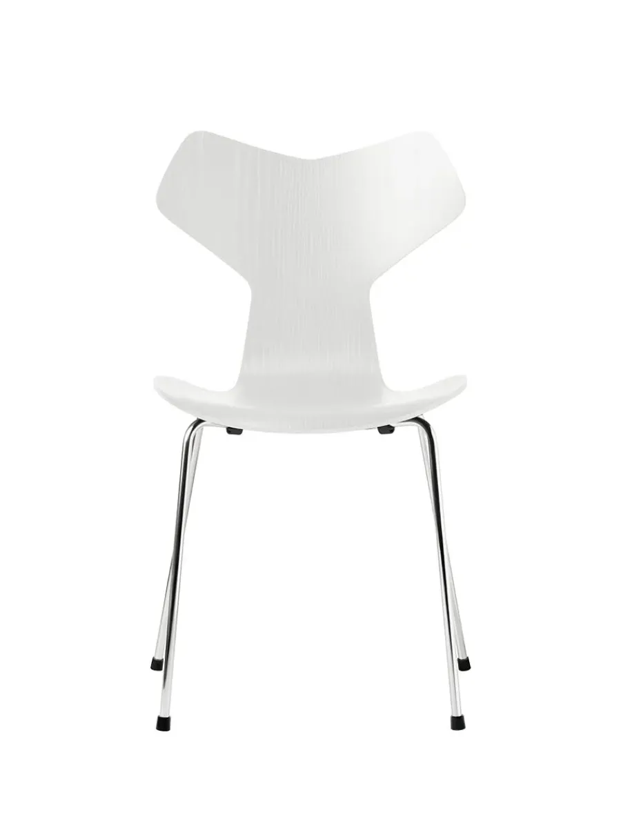 3130 Grand Prix stol i farvet ask af Arne Jacobsen<Fritz Hansen Online