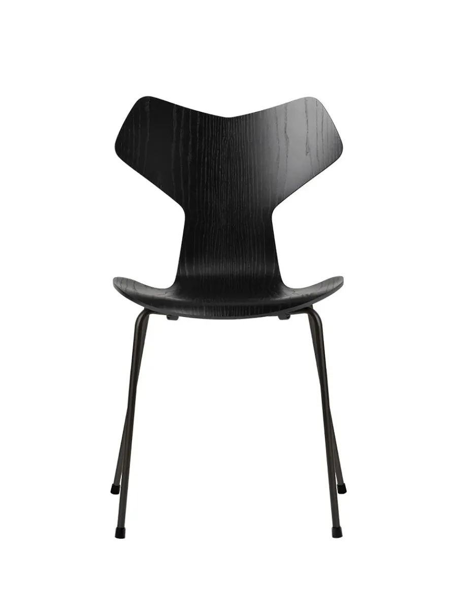 3130 Grand Prix stol i farvet ask af Arne Jacobsen<Fritz Hansen Online