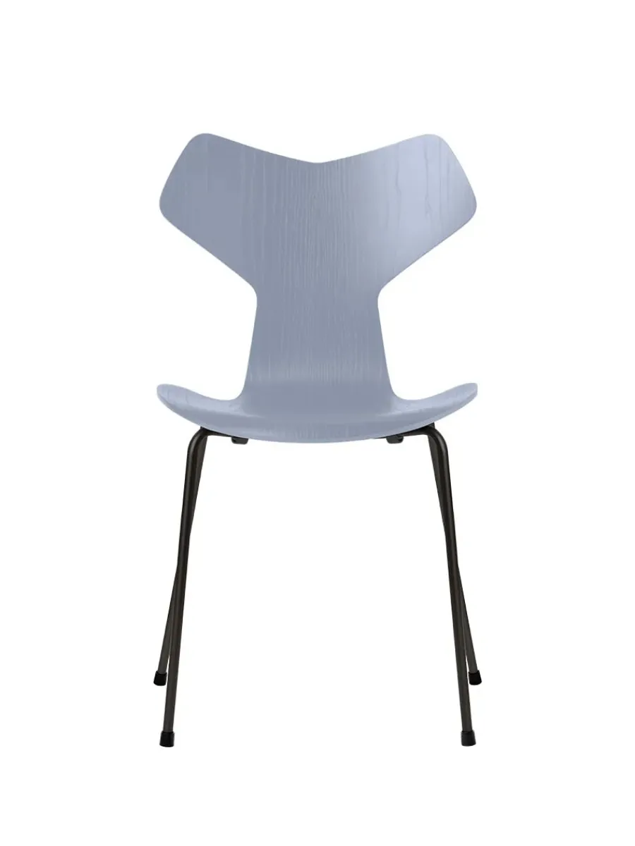3130 Grand Prix stol i farvet ask af Arne Jacobsen<Fritz Hansen Online
