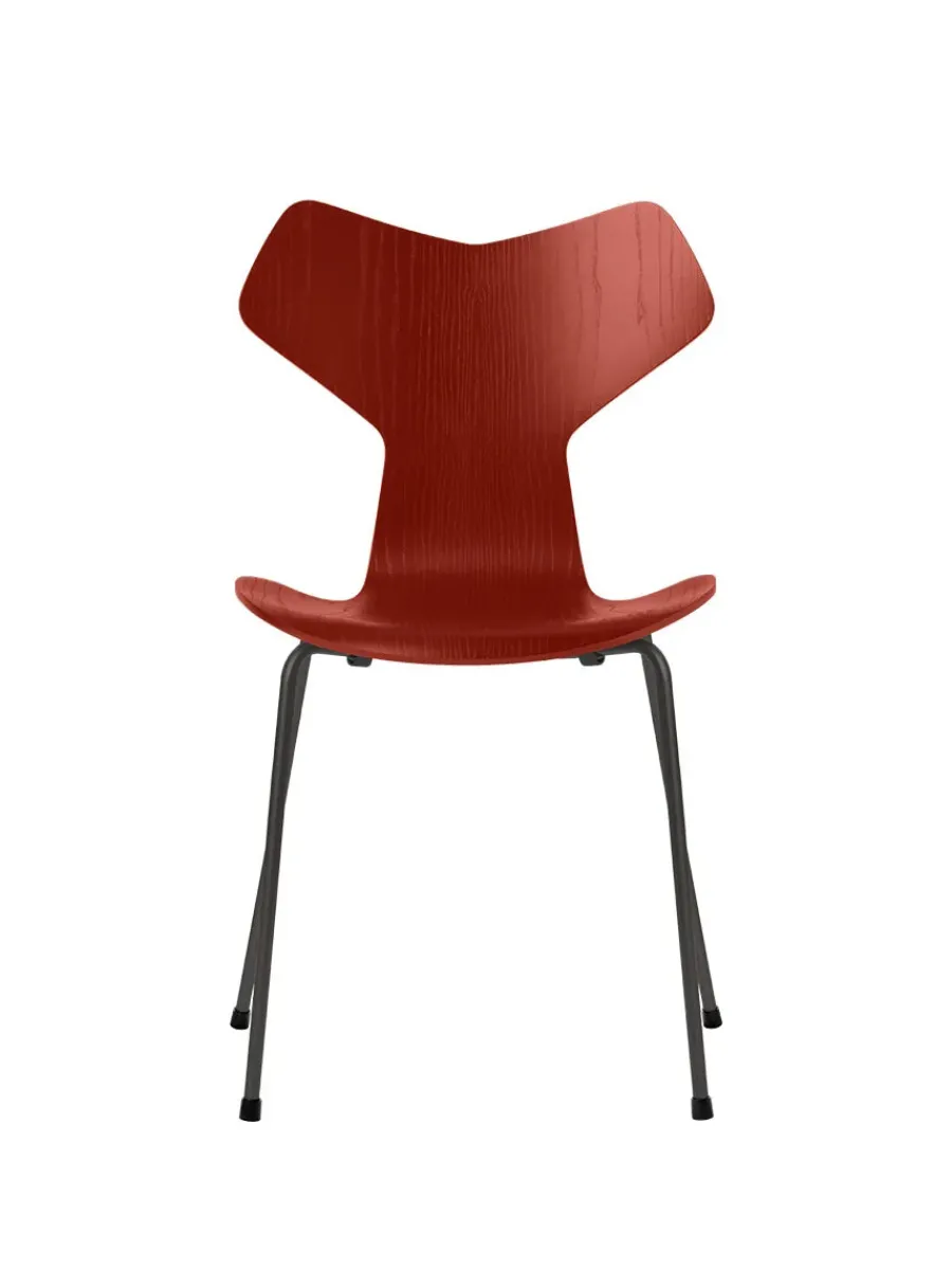 3130 Grand Prix stol i farvet ask af Arne Jacobsen<Fritz Hansen Online