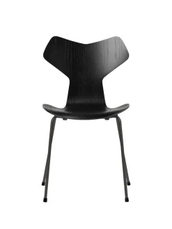 3130 Grand Prix stol i farvet ask af Arne Jacobsen<Fritz Hansen Online