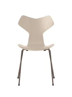 3130 Grand Prix stol i farvet ask af Arne Jacobsen<Fritz Hansen Online