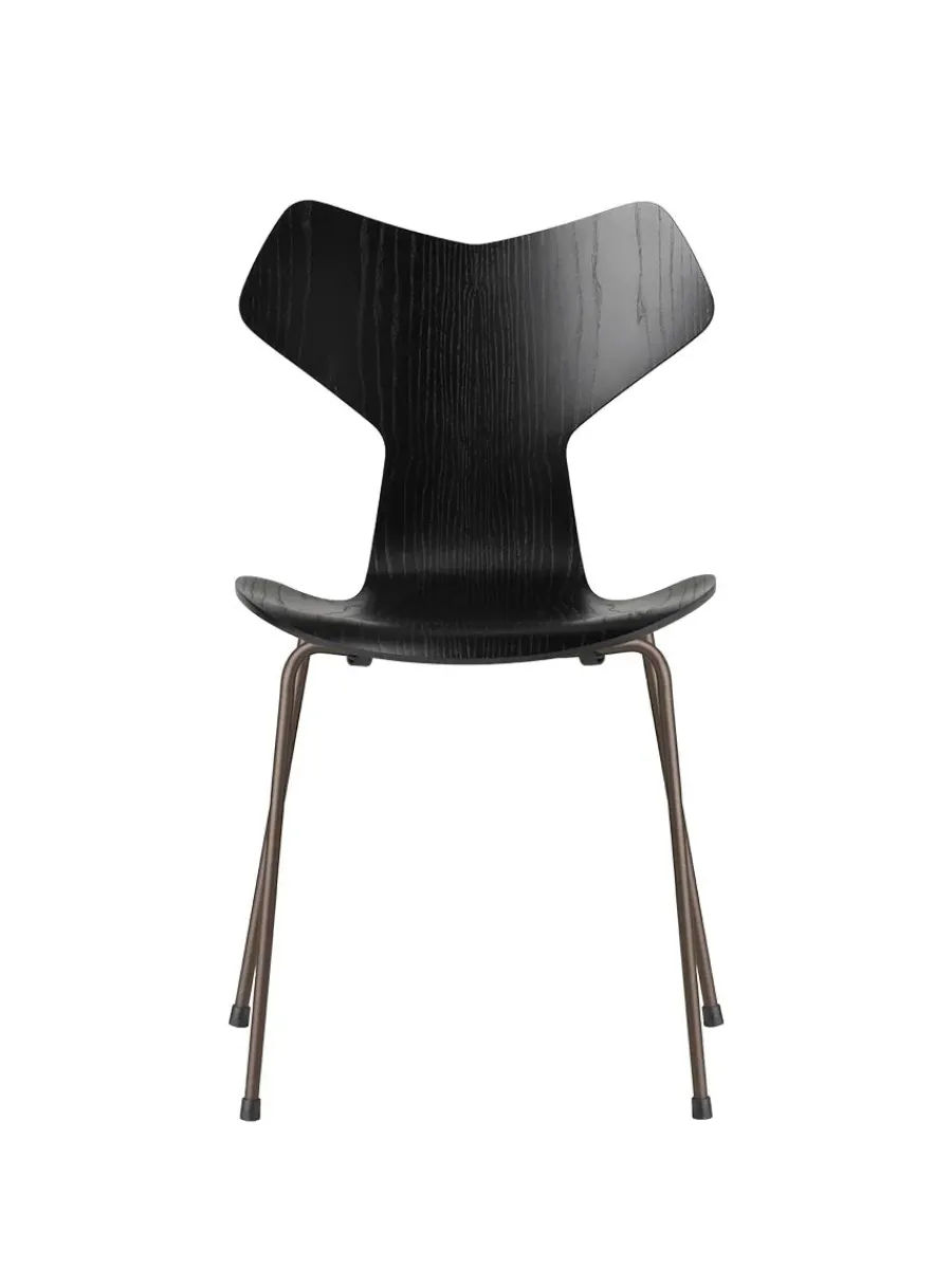 3130 Grand Prix stol i farvet ask af Arne Jacobsen<Fritz Hansen Online