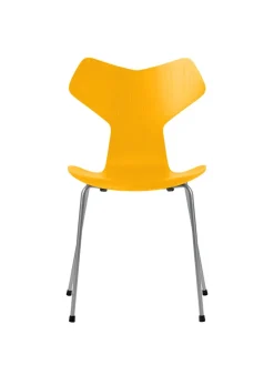 3130 Grand Prix stol i farvet ask af Arne Jacobsen<Fritz Hansen Online