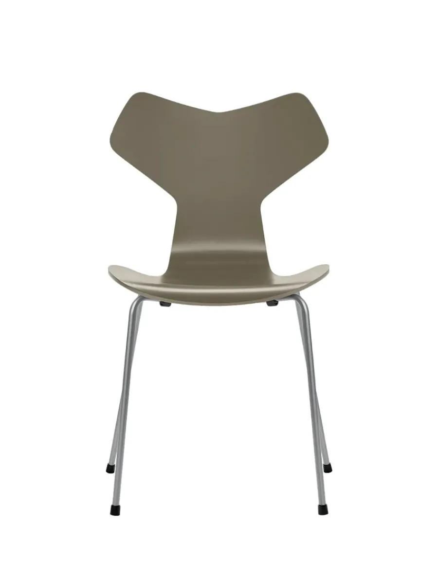 3130 Grand Prix stol lakeret af Arne Jacobsen<Fritz Hansen Hot